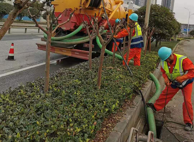 天柱市政管道清淤